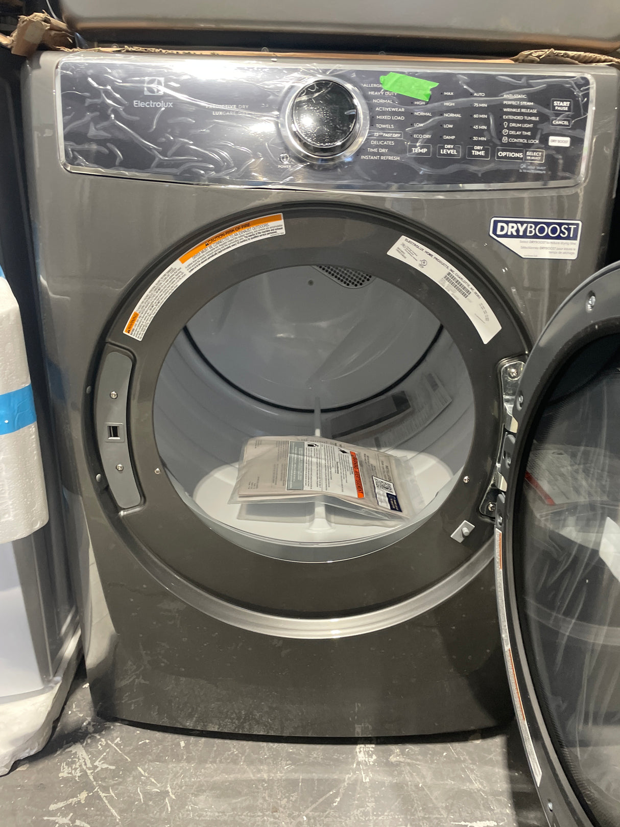 ELFE753CAT - Dryer - Electrolux - Front Load - Open box