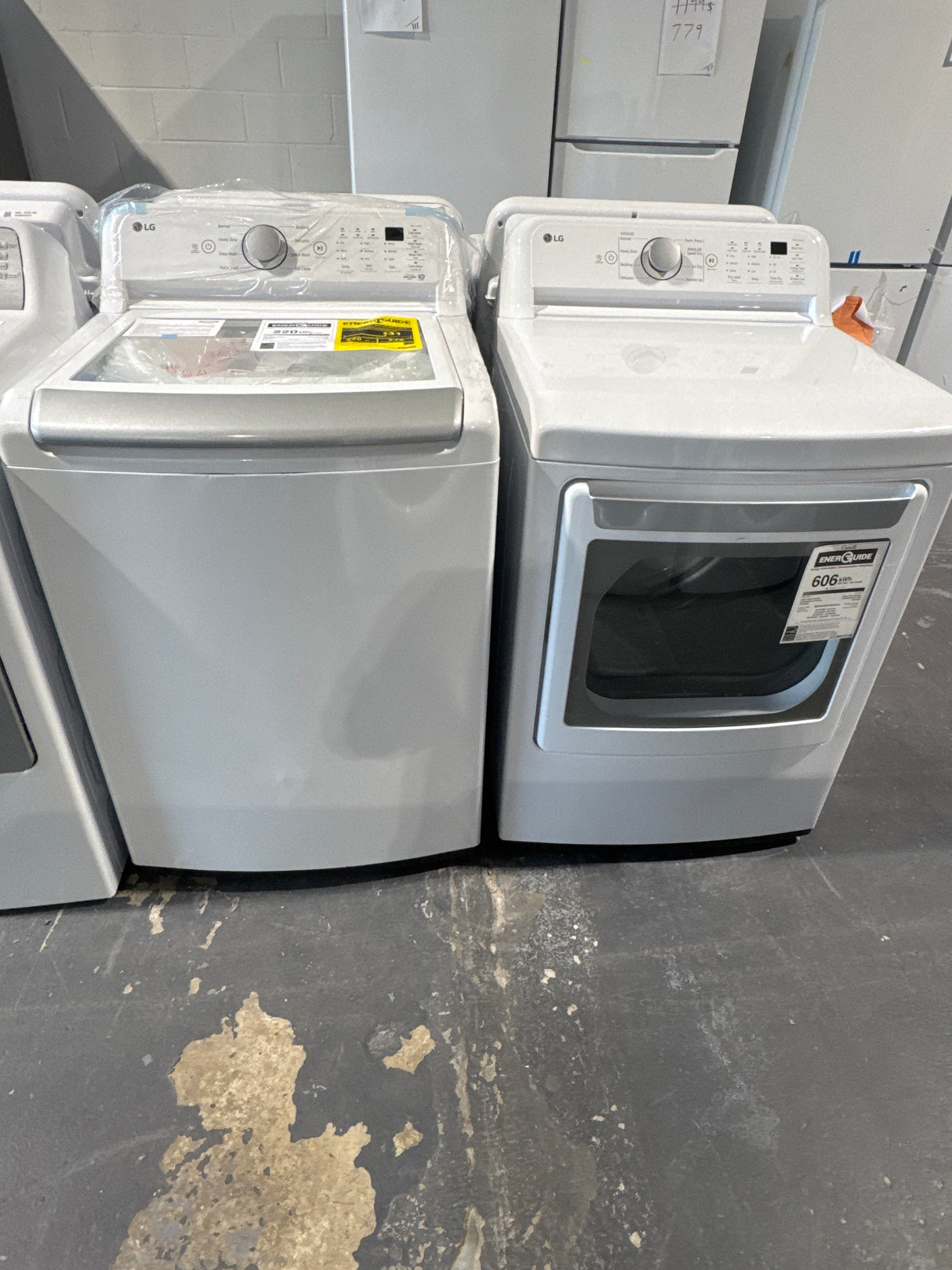 WT7150CW, DLE7150W - Washer/Dryer Sets - Top load - LG- Open box