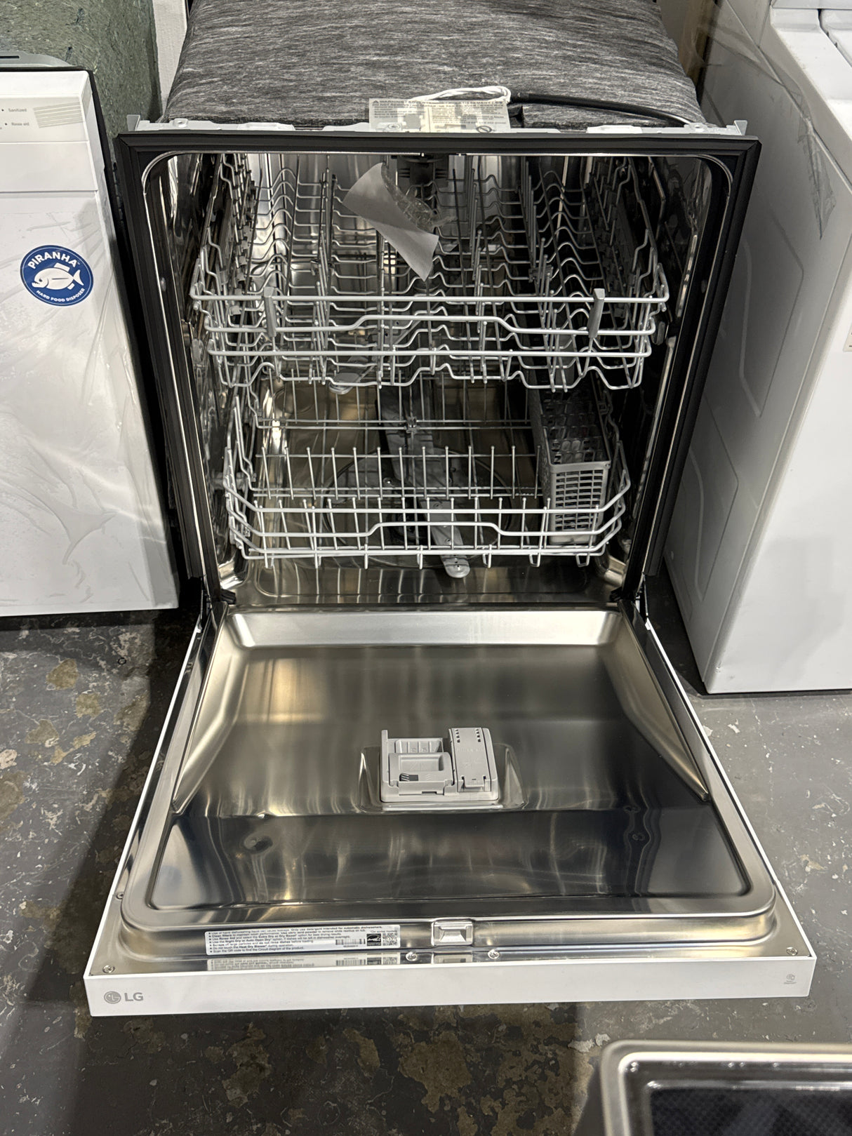 LDFC2423W - Lave-vaisselle - LG - Commandes frontales - Blanc - Produit déballé