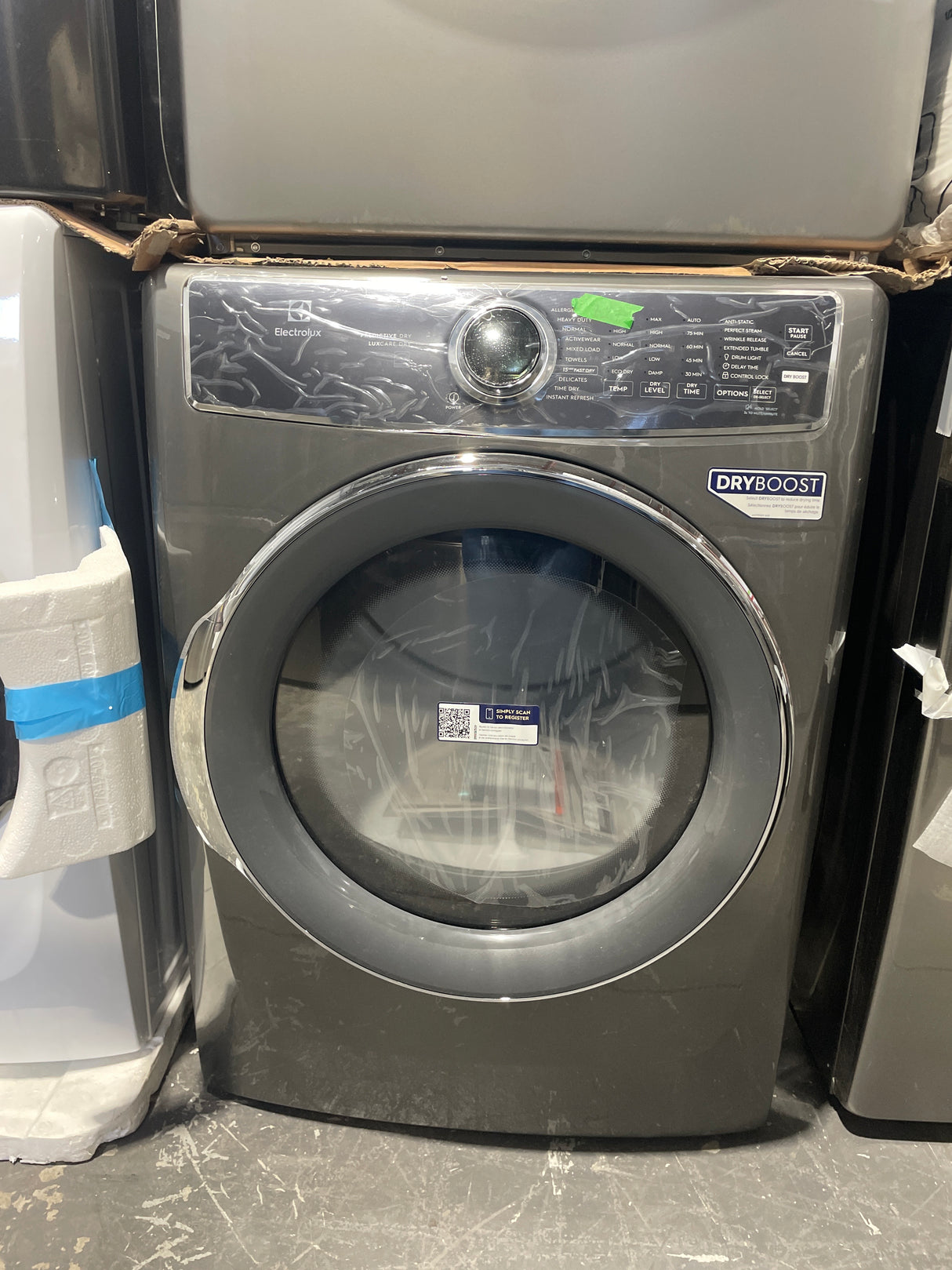 ELFE753CAT - Dryer - Electrolux - Front Load - Open box