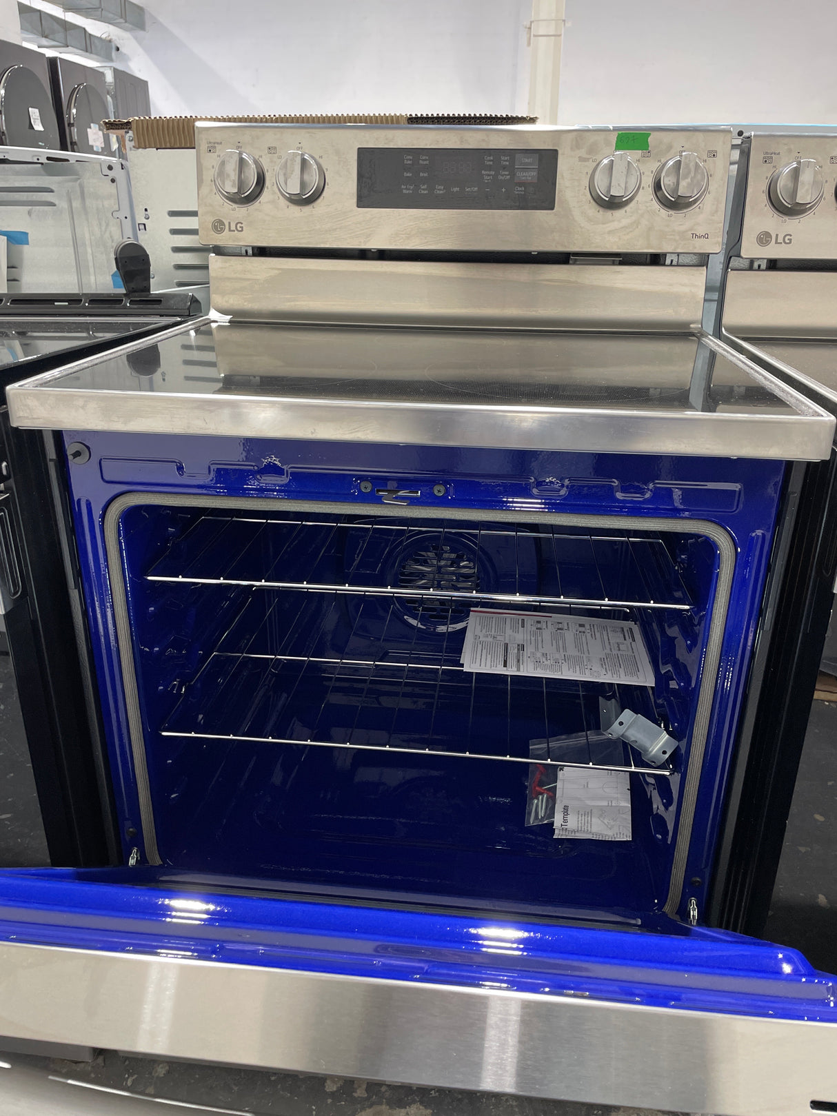LREL6323S - Electric Range - LG - Stainless Steel - Open box