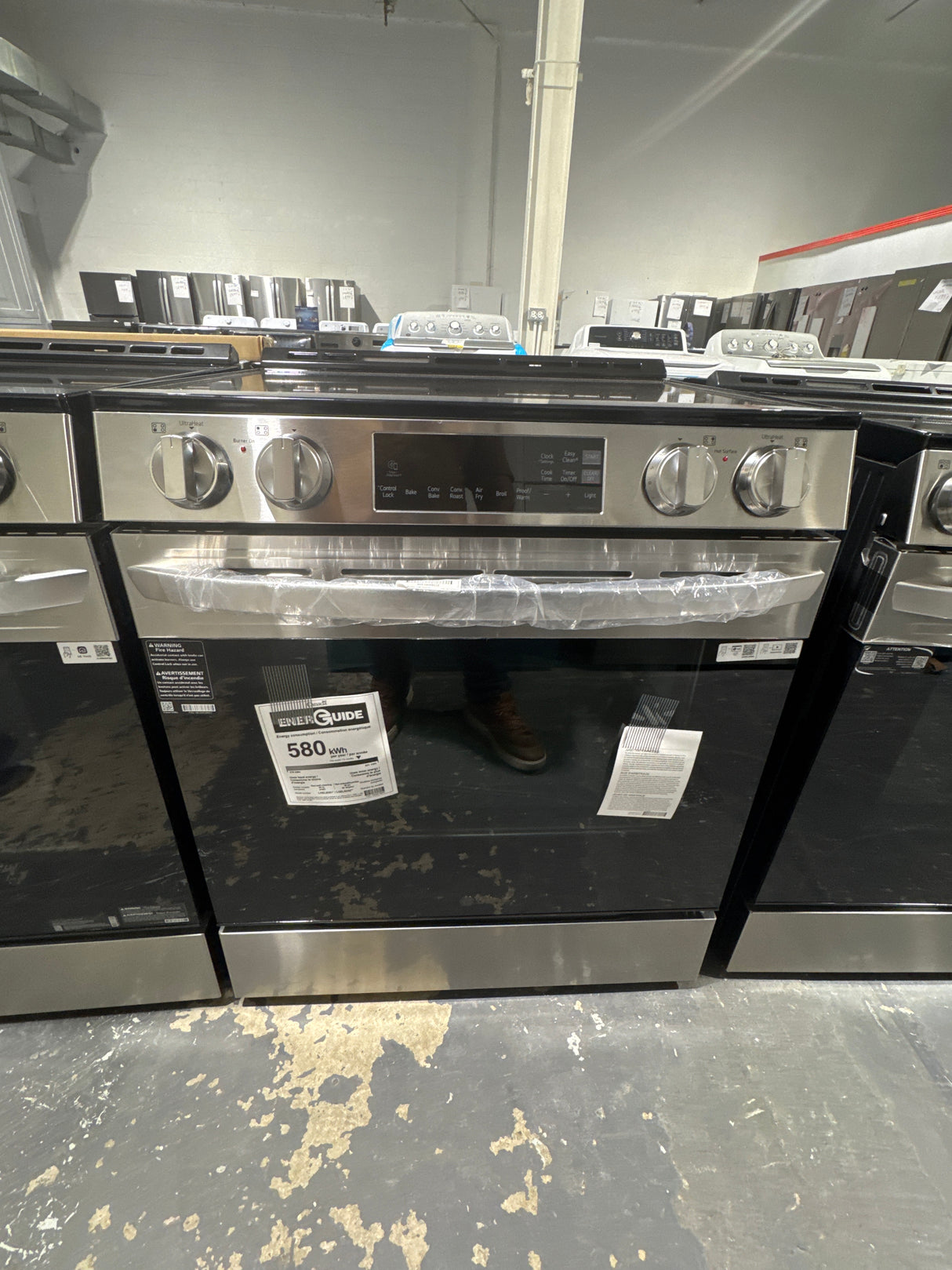 LSEL6332FC - Cuisinières électriques – LG – Acier inoxydable – Boîte ouverte