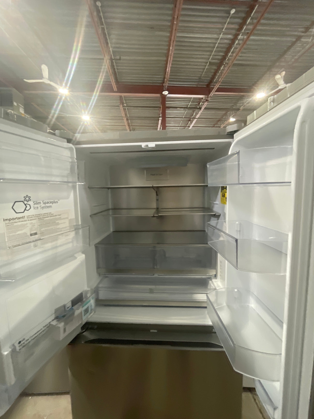 LRYXC2606S - Réfrigérateur 3 portes 91 cm (36") - LG - Acier inoxydable - Produit déballé