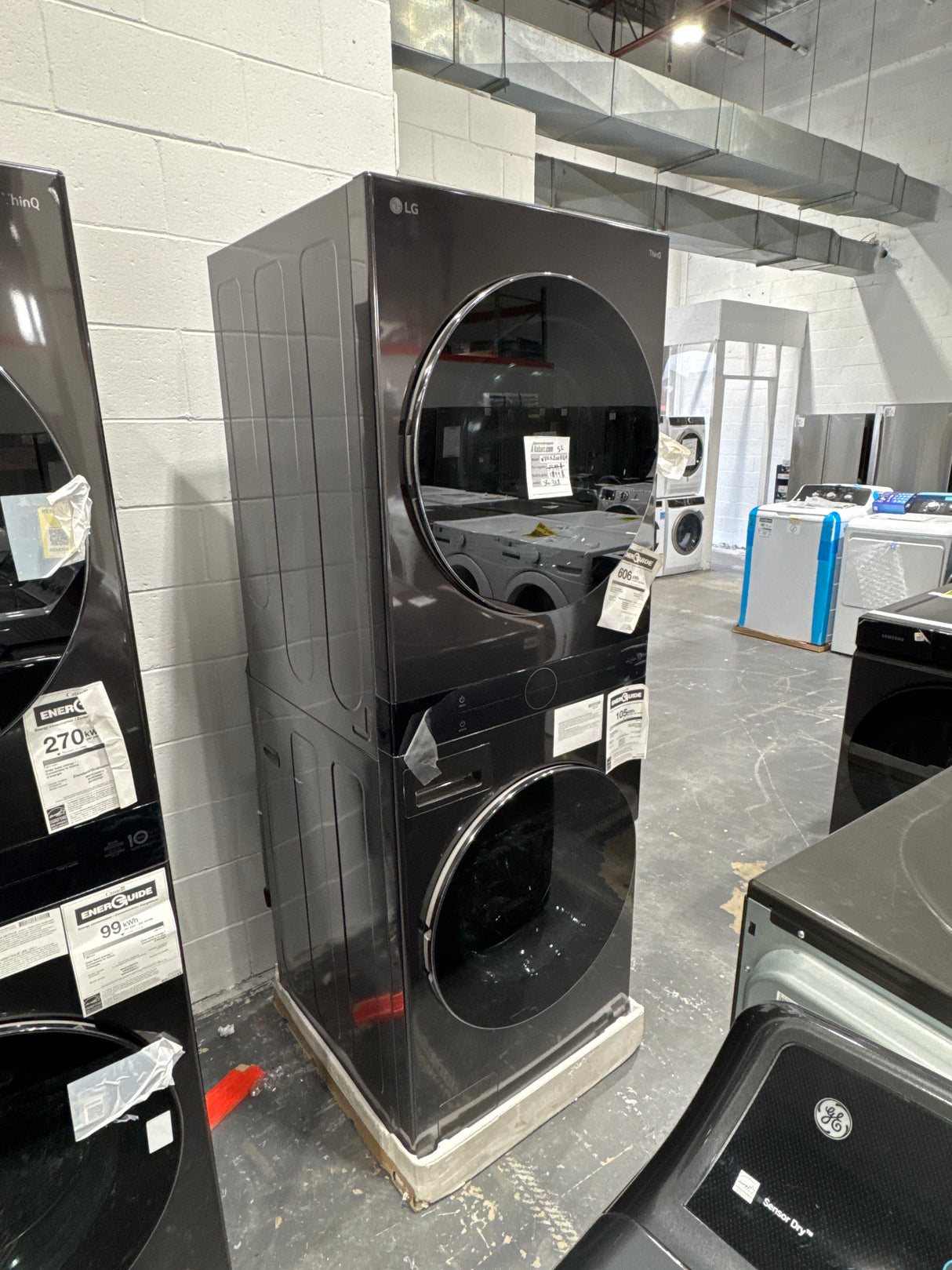 WKEX200HBA - Laundry Centers - LG - Open Box