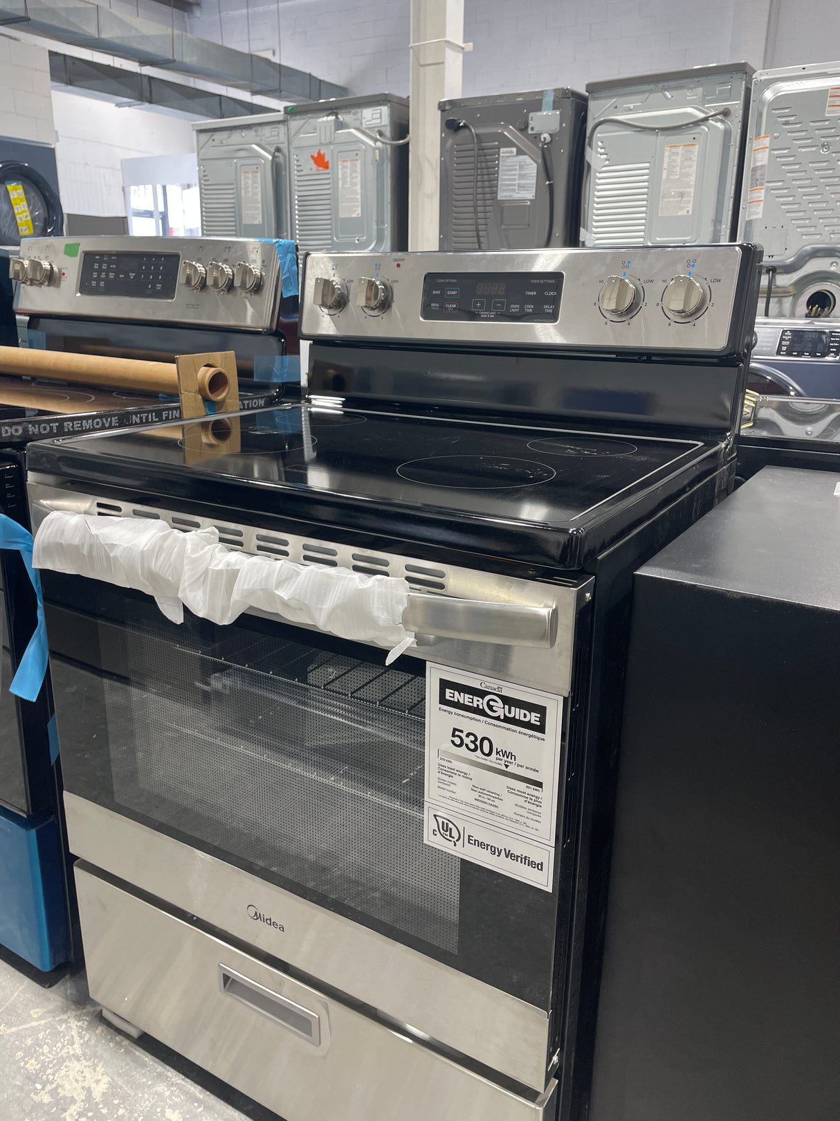 MER30B12ASSC - Electric Ranges - Midea - Stainless steel - Open box
