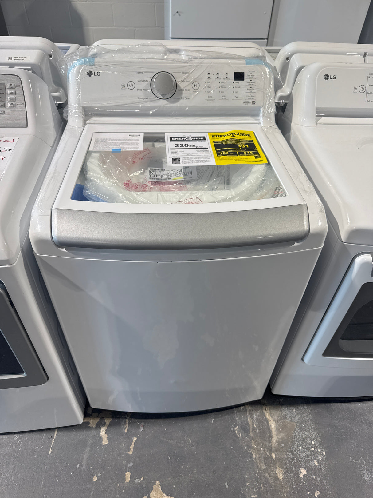 WT7150CW, DLE7150W - Washer/Dryer Sets - Top load - LG- Open box