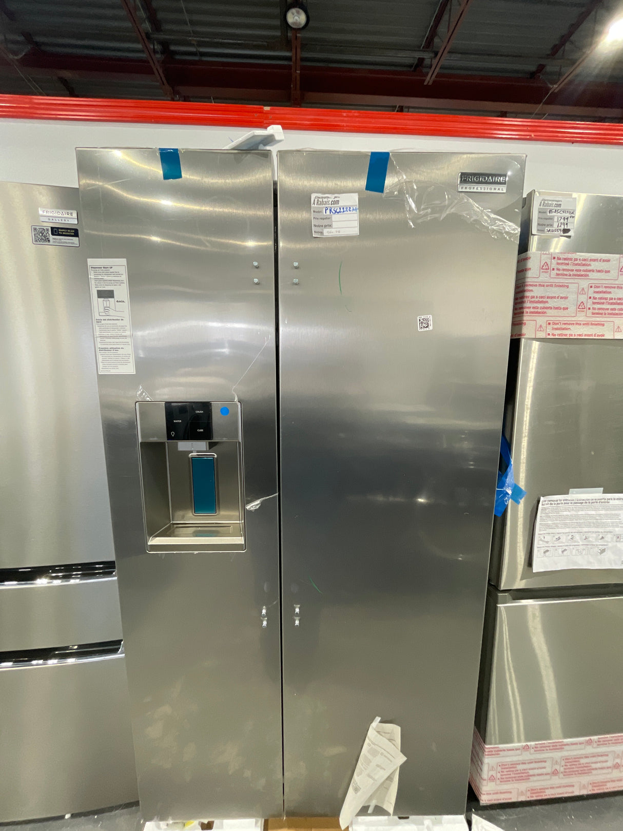 PRSC2222AF - REFRIGERATORS - Side by side - 36 - Frigidaire Professional - Stainless Steel - NEW