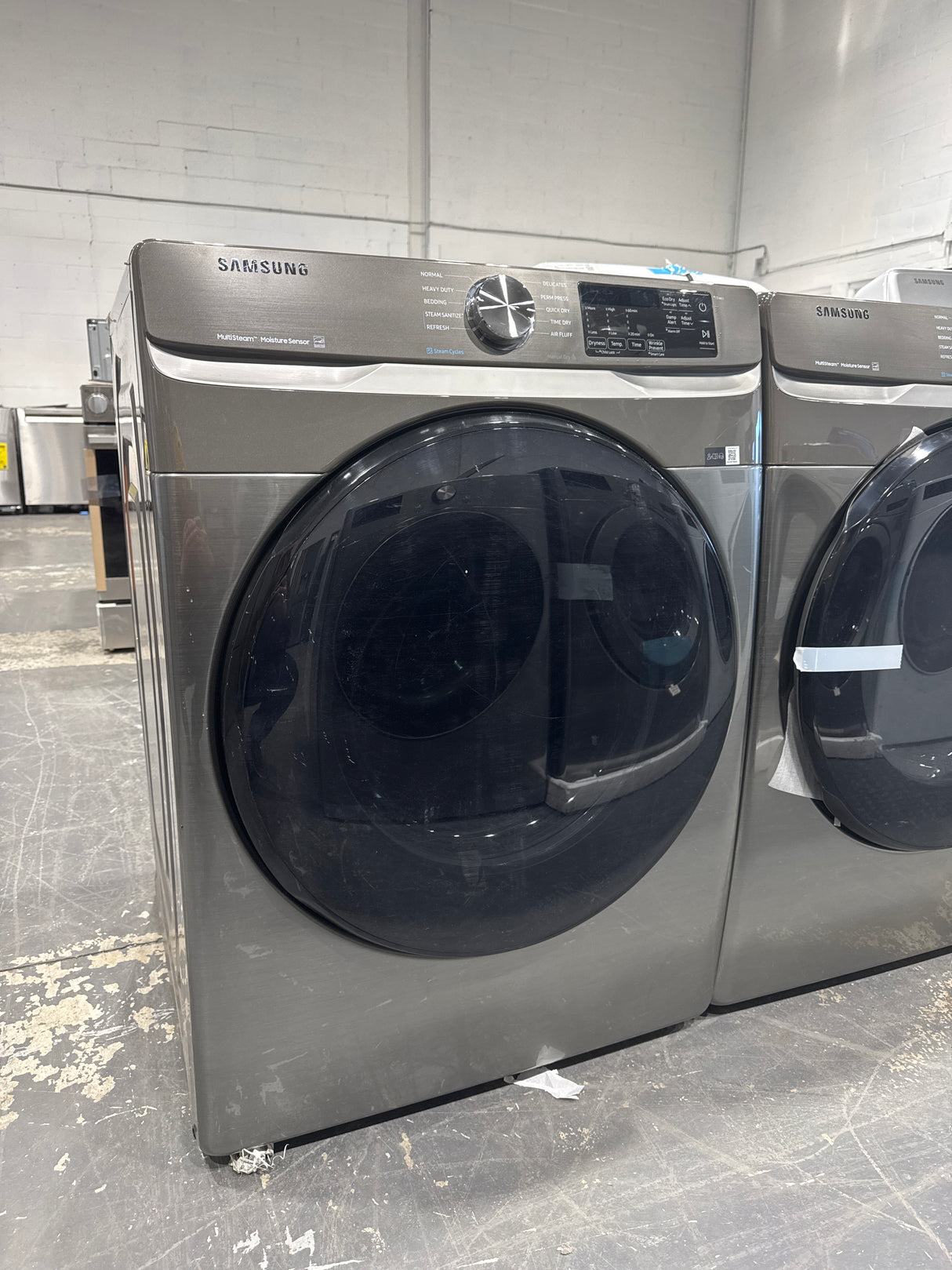 DVE45T6100P - DRYER - Front Load - Samsung - Stainless Steel - Open box
