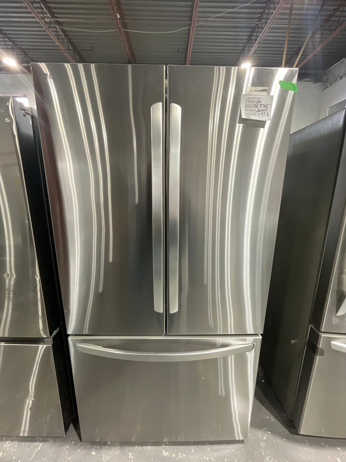 LRFLC2706S - REFRIGERATORS - LG - French 3-Door - Stainless Steel - Open Box