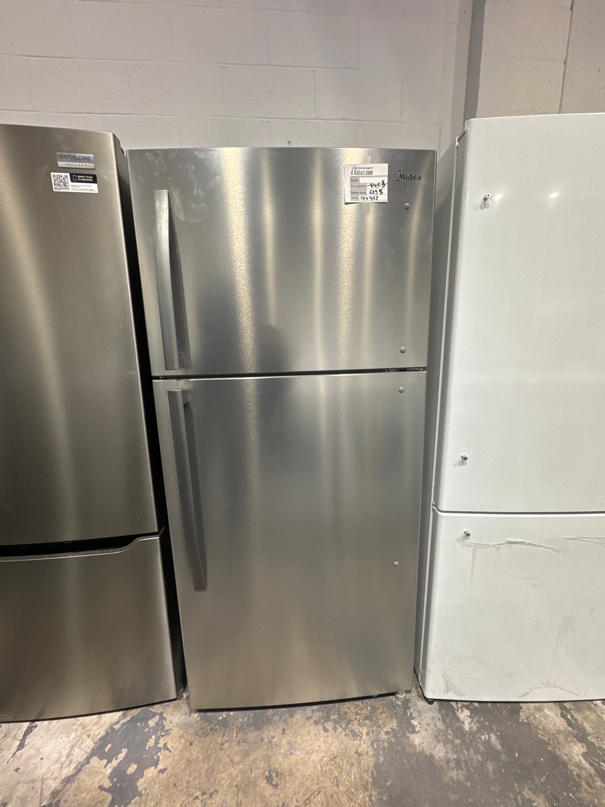 MRT18B2ASL - REFRIGERATORS - Midea - Top Freezer - Stainless Steel - Open Box