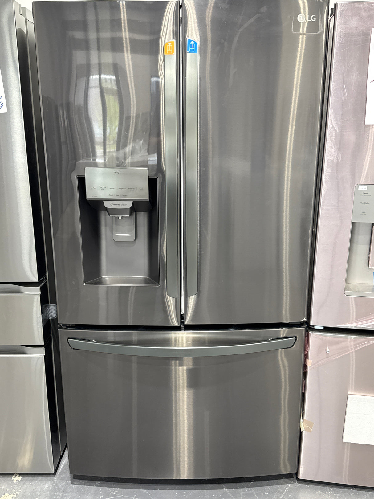 LRFS28XBD - Réfrigérateurs - LG - 3 portes françaises - Acier inoxydable noir - Boîte ouverte
