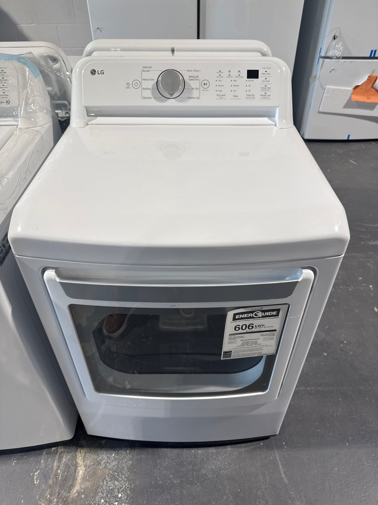 WT7150CW, DLE7150W - Washer/Dryer Sets - Top load - LG- Open box