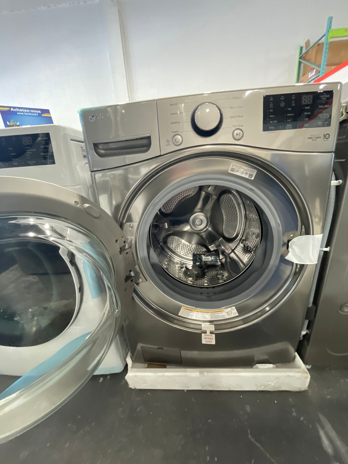 WM3400CV - WASHERS - Front Load - LG - Graphite steel - Open Box