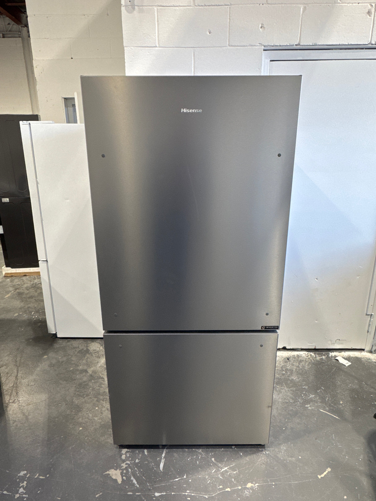 RB22A2FSE - REFRIGERATORS - Hisense - Bottom Freezer - Stainless Steel - Open Box - Scratch and Dent