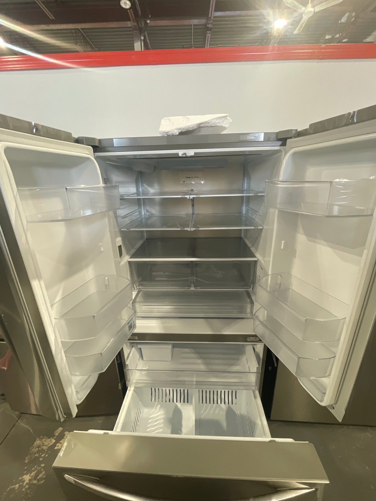 LRFLS3206S - REFRIGERATORS - LG - French 3-Door - Stainless Steel - Open Box
