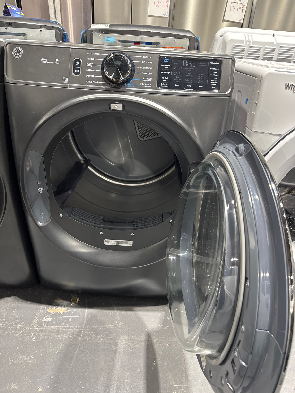 GFW655SPVDS, GFD65ESMVDS - Ensembles laveuse-sécheuse - Chargement frontal - GE - Boîte ouverte