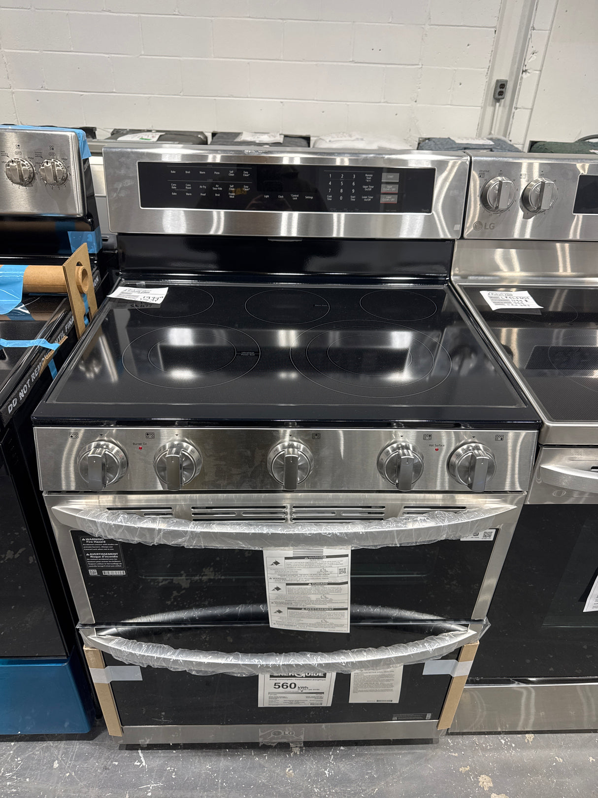 LDEL7324SE - Electric Range - LG - Stainless Steel - Open Box