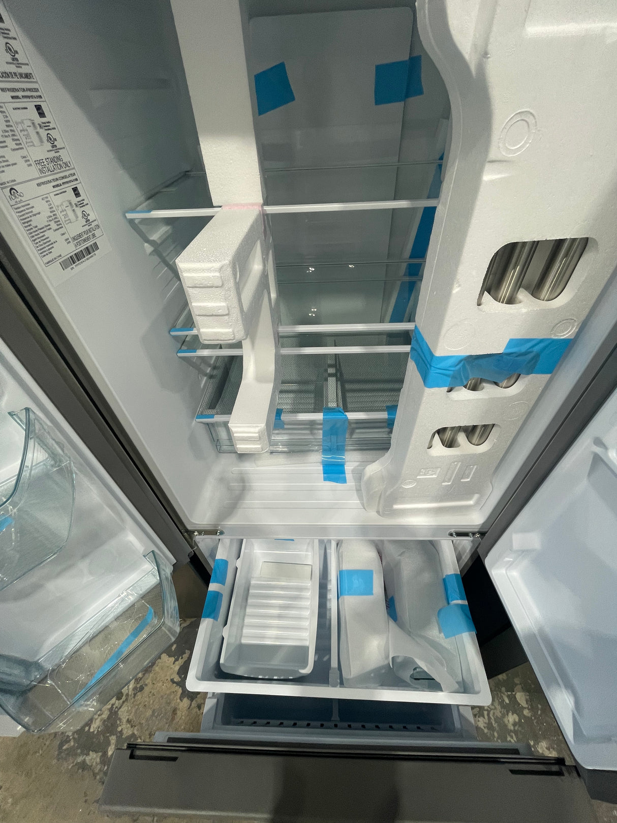 FFFFD1974-31SB - REFRIGERATORS - FORNO - 31 - French 3-Door - Stainless Steel - Open Box