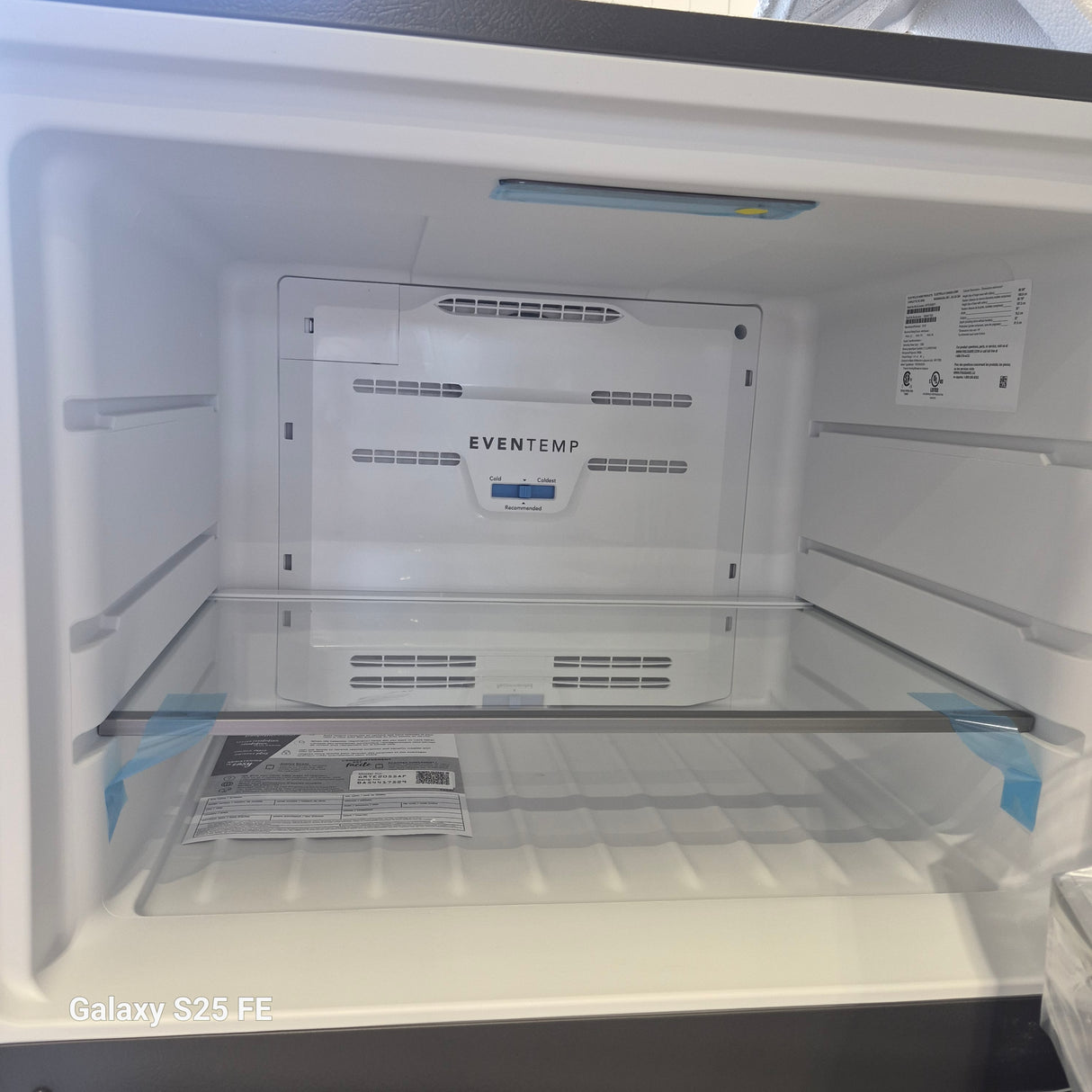 GRTE2055AF - RÉFRIGÉRATEURS - Congélateur supérieur - 30" - Frigidaire - Acier inoxydable - Neuf - Boîte ouverte