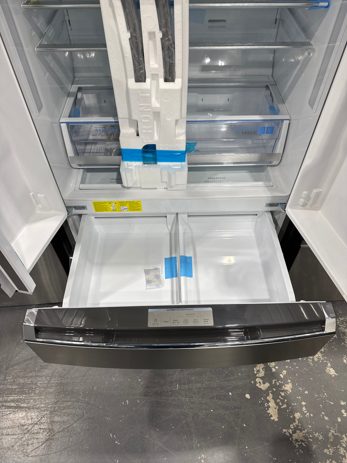 GRMG2272CF  - REFRIGERATORS - Frigidaire Gallery - French 3-Door - Stainless Steel - Open Box