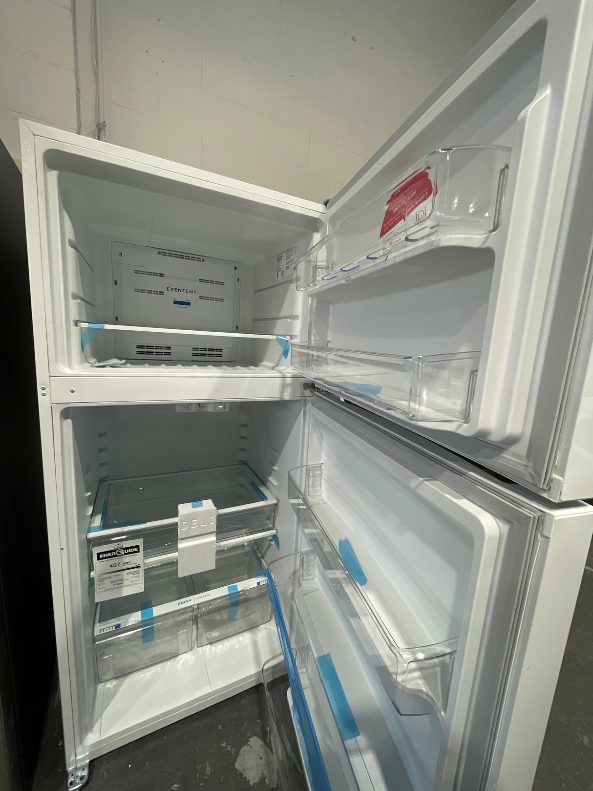 FFTR2045VW - REFRIGERATORS - Frigidaire - Top freezer - White - Open Box