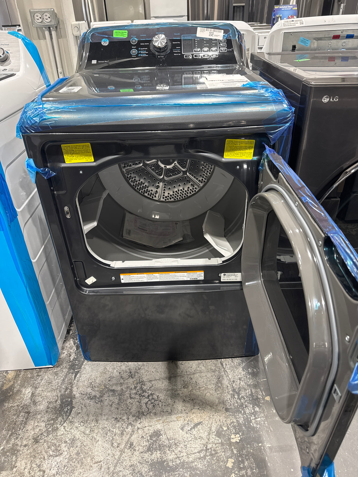 GTD69EBPTDG - 27" - DRYERS -  Top load - GE - Open box