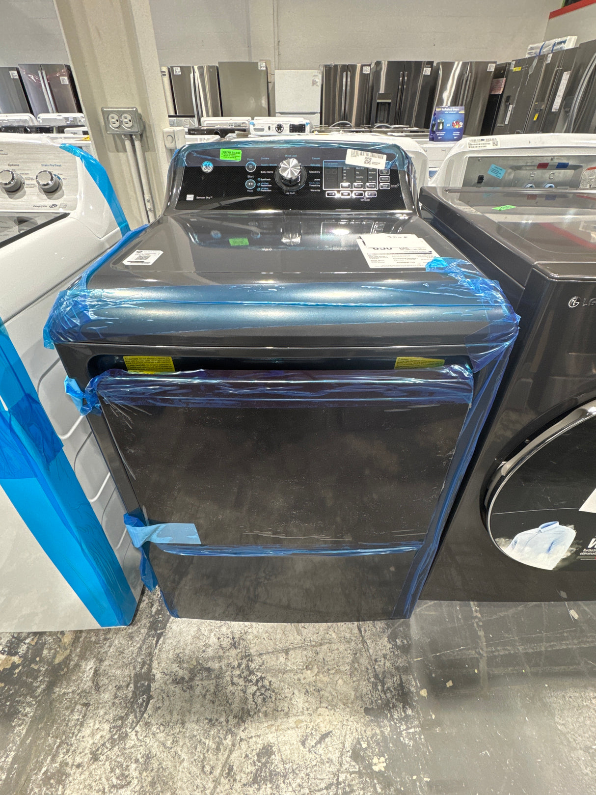 GTD69EBPTDG - 27" - DRYERS -  Top load - GE - Open box