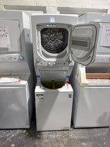 GUD24ESMM1WW -Laveuses Sécheuses Superposées - GE- Boite Ouverte