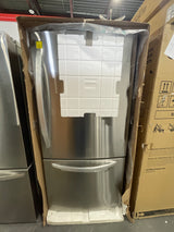 LRDCS2603S - REFRIGERATORS - 33"  - LG - Bottom Freezer - Stainless Steel - Open Box