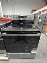 HBE3502CAS - Electric Range - Hisense - Stainless Steel - Open Box
