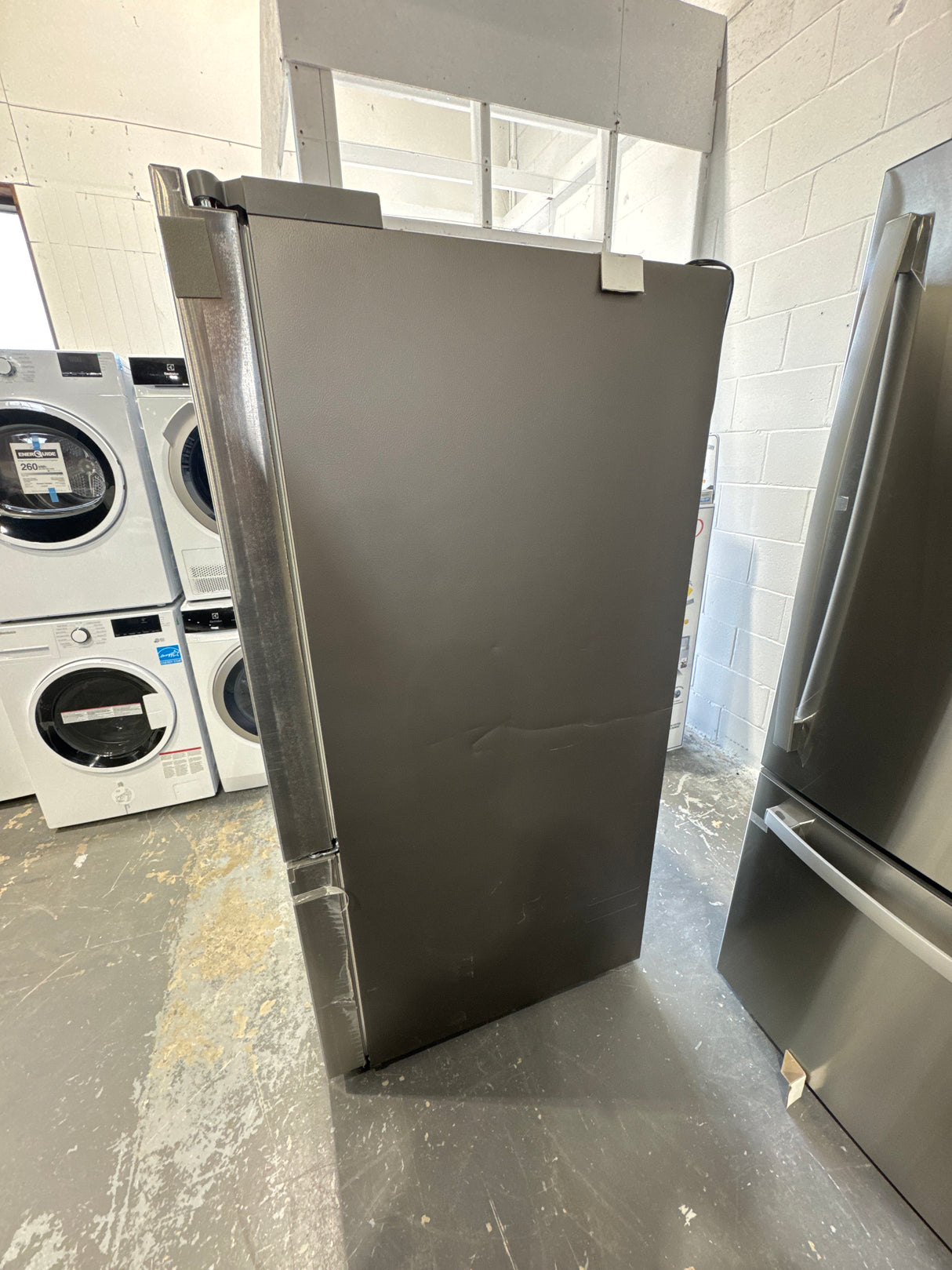 RF22A4111SR - REFRIGERATORS - Samsung  - French 3-Door - Stainless Steel - Open Box
