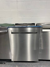 HUI66360XCUS - DISHWASHERS - Hisense  - Top Controls - Stainless Steel - Open Box