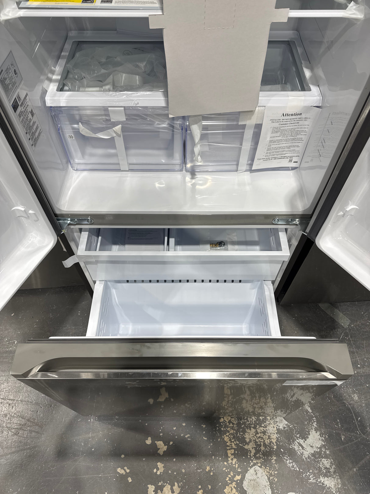 RF18A5101SR - 33 -   REFRIGERATORS - Samsung  - French 3-Door - Counter Depth - Stainless Steel - Open Box