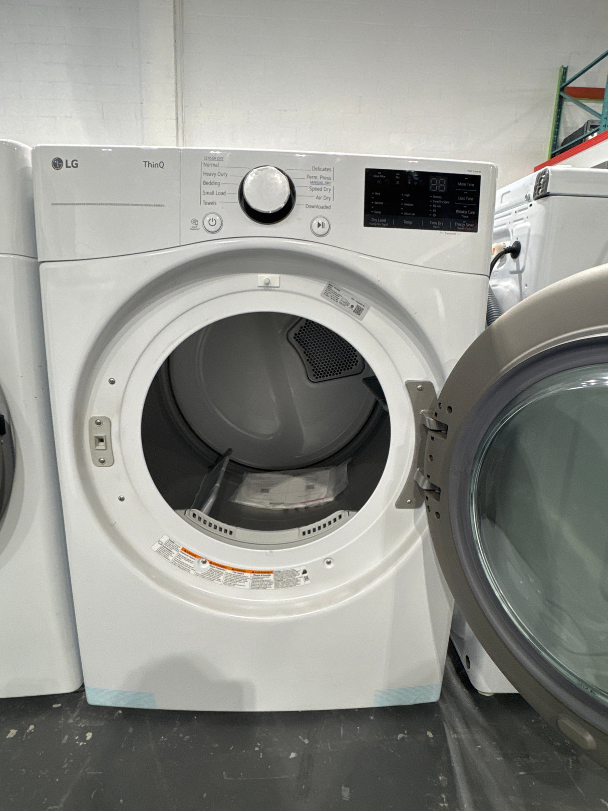 WM3600HWA ,DLE3600W - Washer/Dryer Sets - Front load - LG - Open box