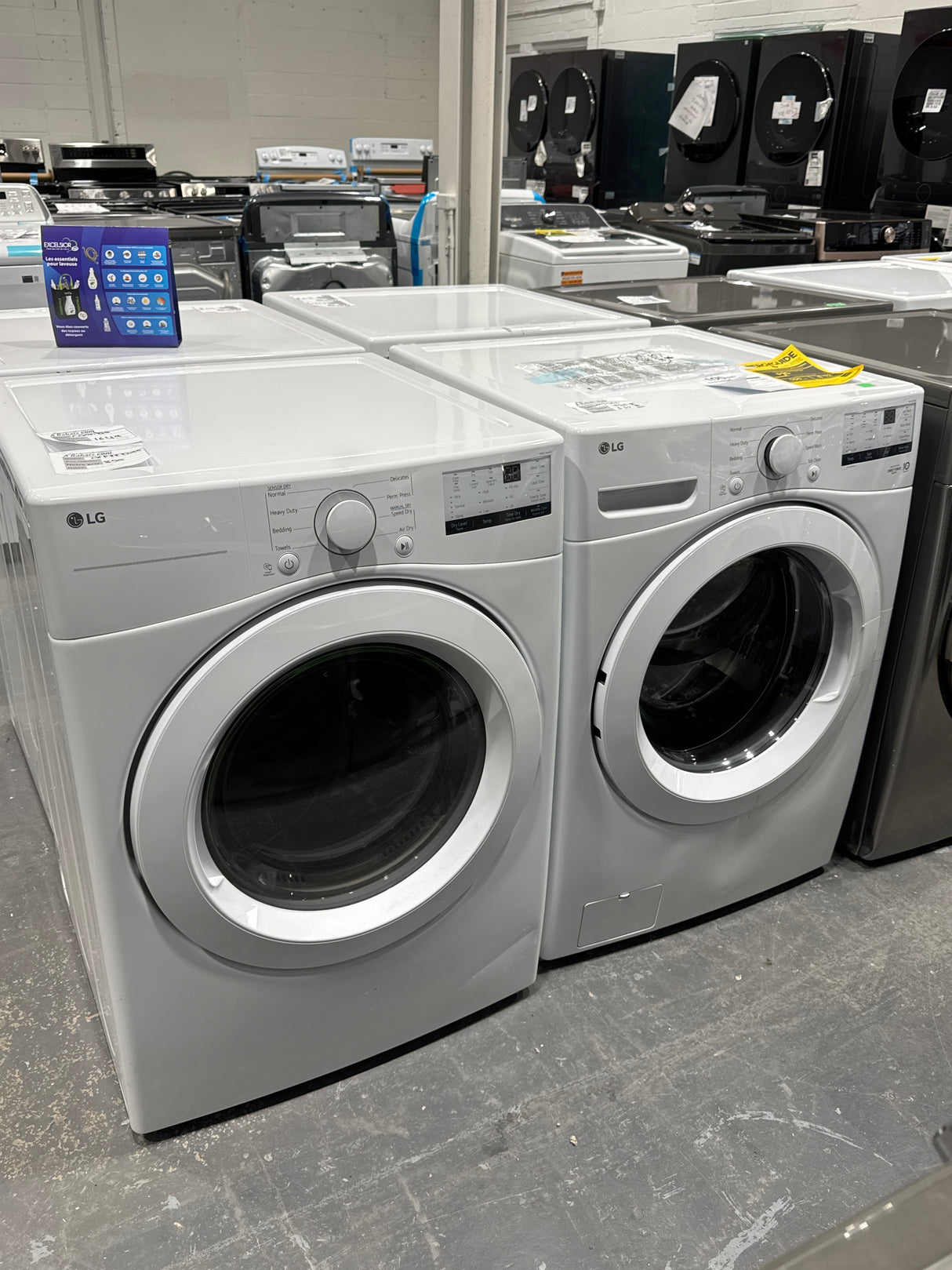 WM3400CW, DLE3400W- Washer/Dryer Sets - Front Load - LG - Open Box