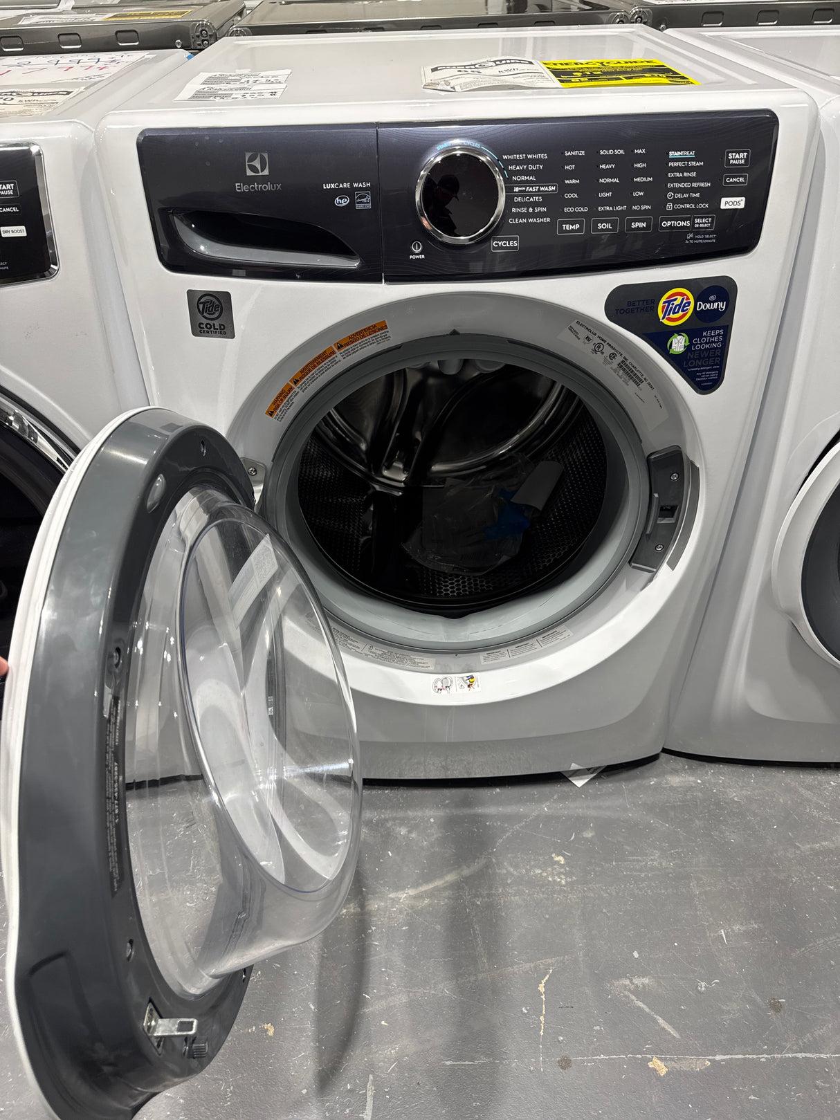 ELFW7437AW , ELFE743CAW  - Washer/Dryer Sets - Electrolux - Open box