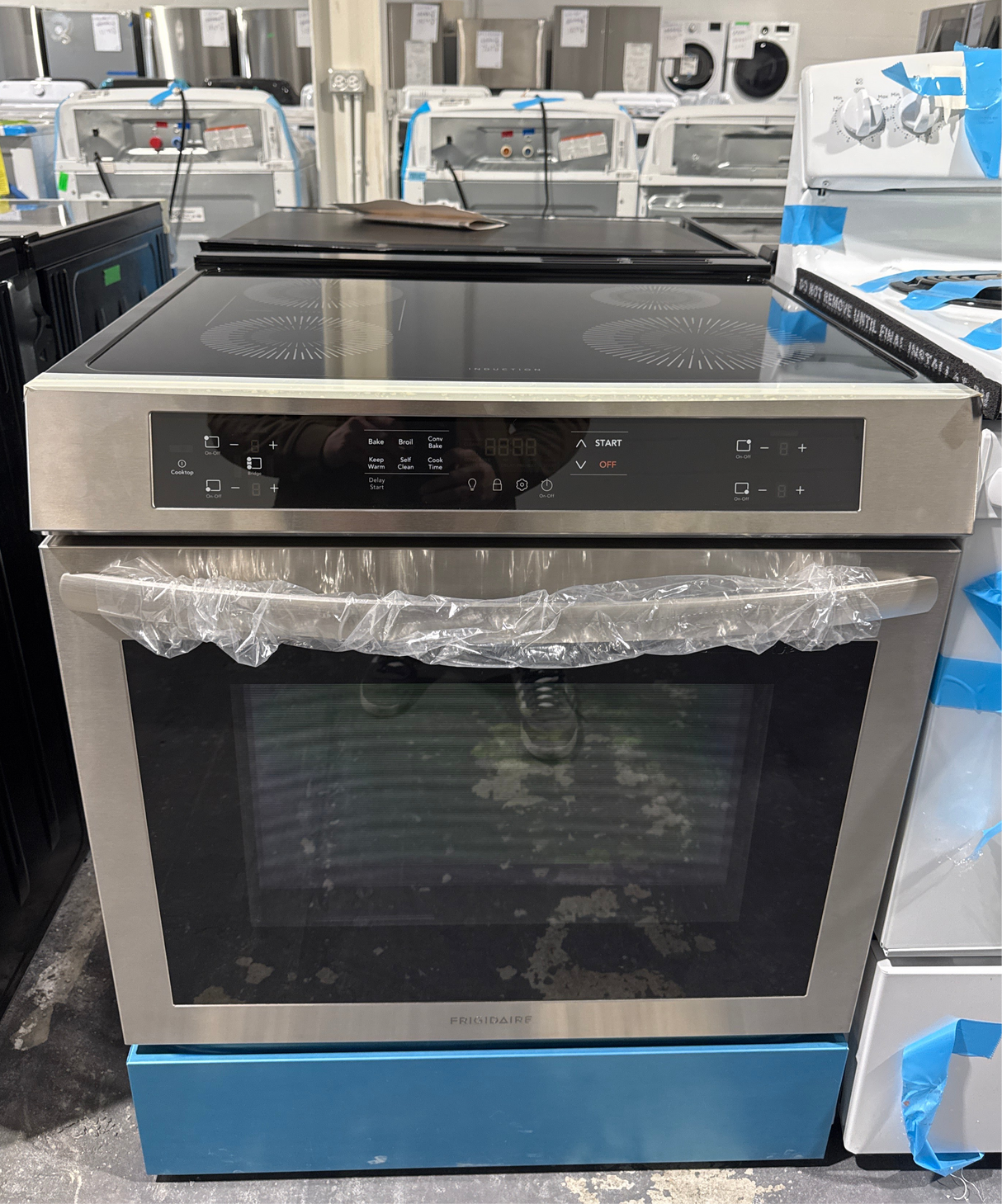 FCFI308CASC - Induction Range - Frigidaire  - Stainless Steel - Open Box