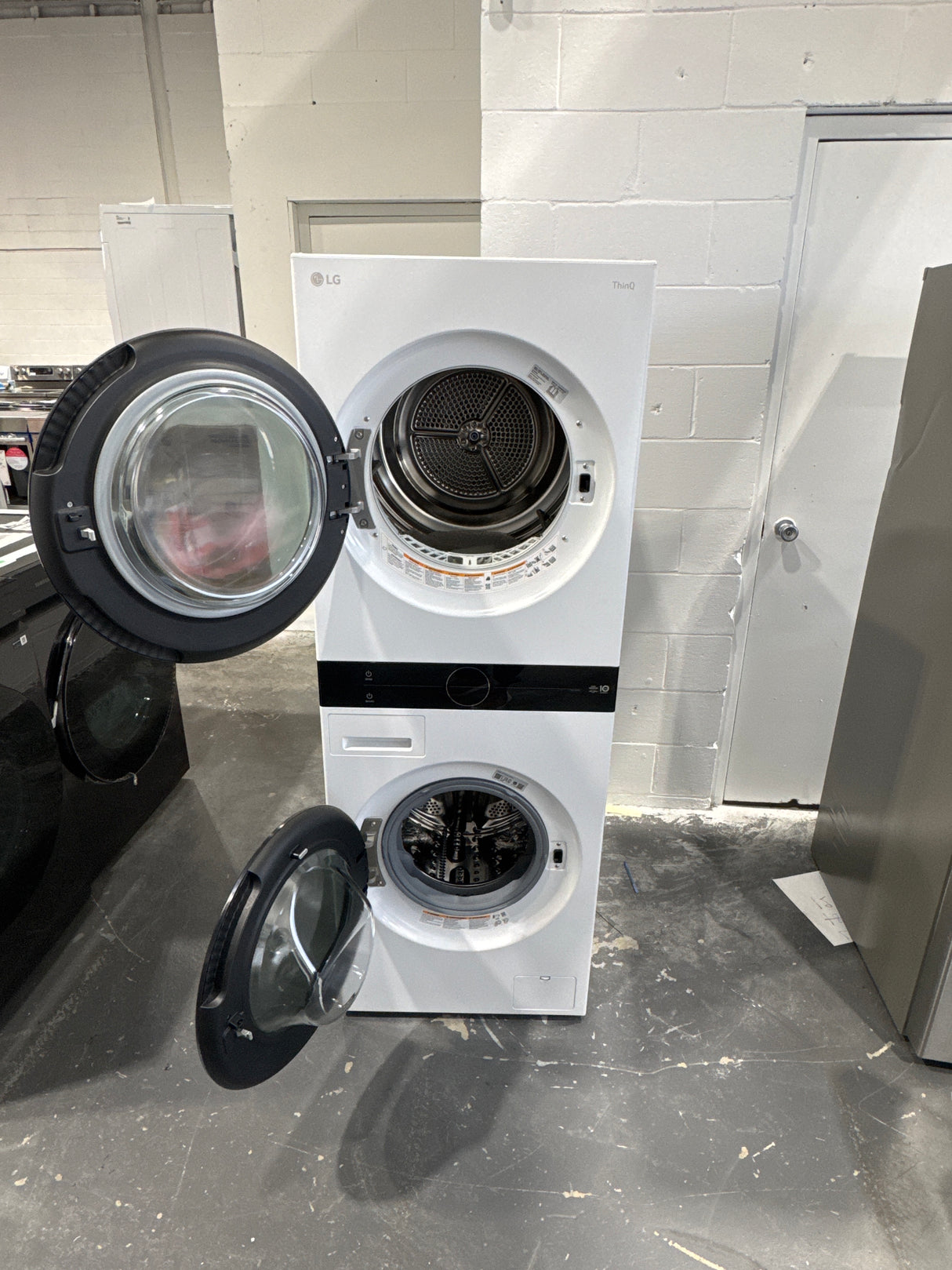 WKHC152HWA- Laundry Centers - Compact - LG - Open Box