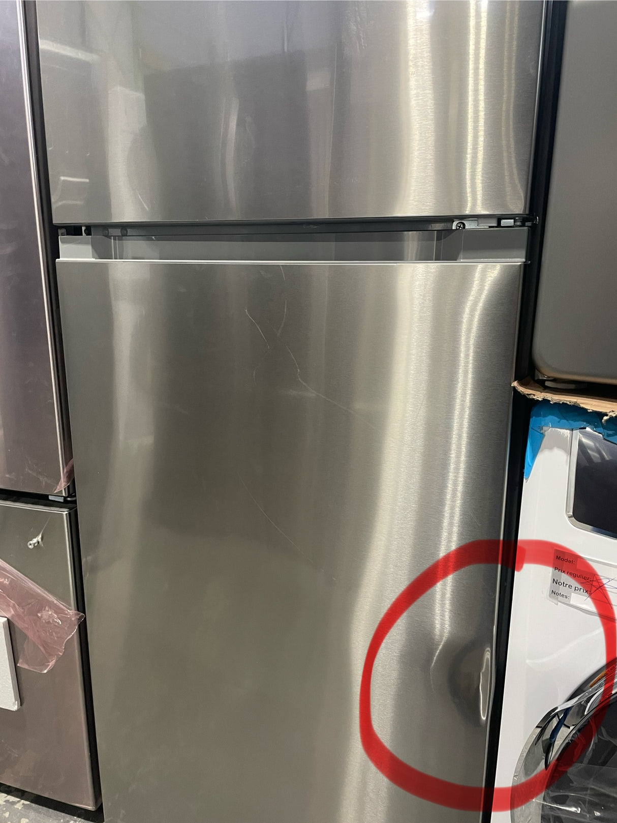 FRTE1622AS  - REFRIGERATORS - Frigidaire - Top freezer - Stainless steel  - Open Box