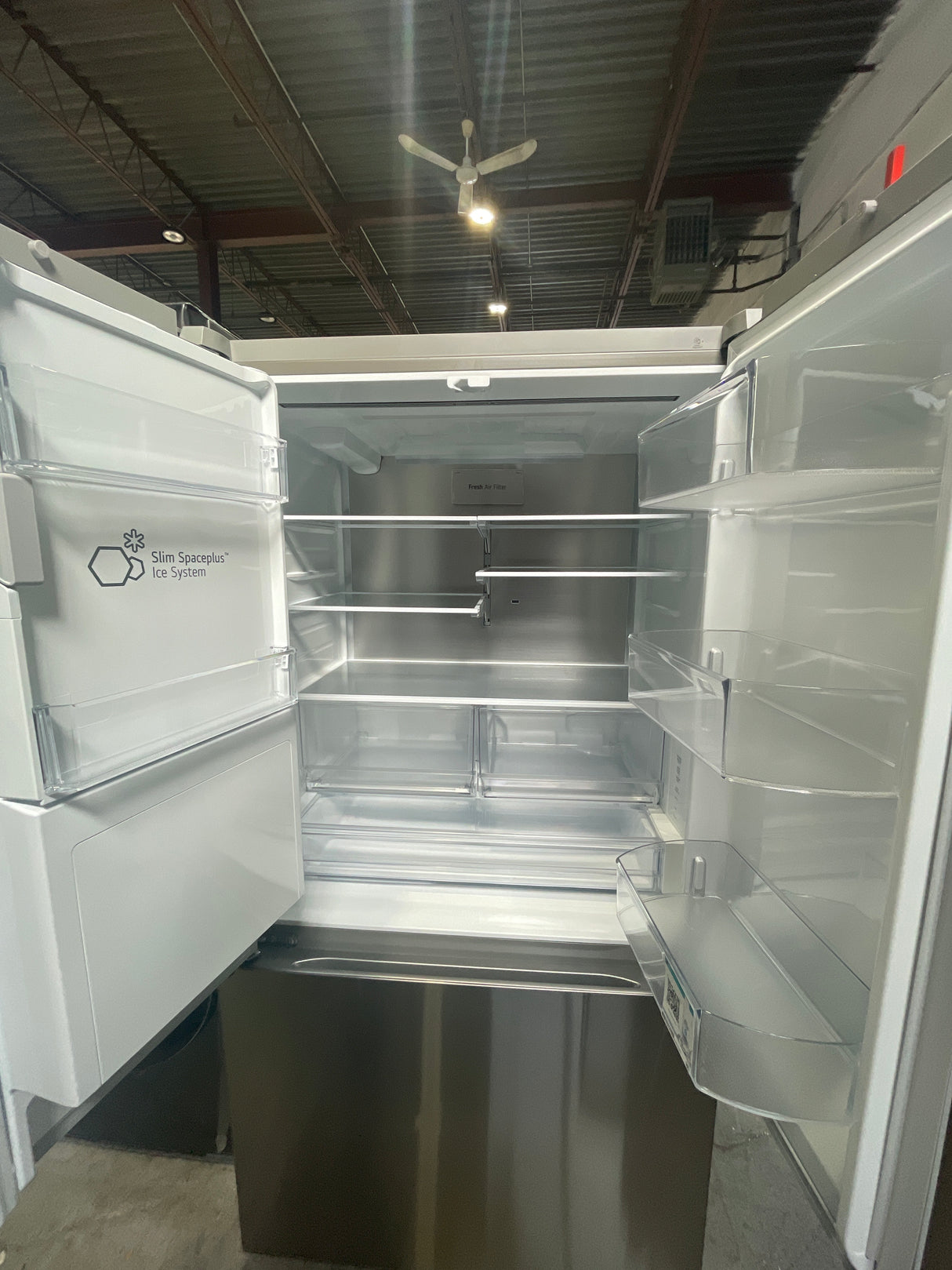 LF24Z6530S - 91 cm - RÉFRIGÉRATEURS - LG - Modèle français 3 portes - Acier inoxydable - Produit déballé