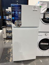 MRT14B3AWW - REFRIGERATORS - Top freezer - 28" - Midea  - White - Open Box