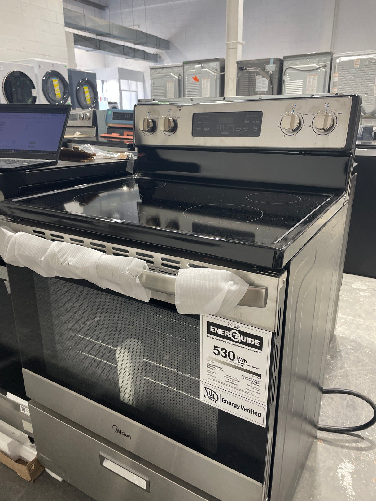 MER30B12ASSC -Electric ranges - Midea - Stainless steel - Open box