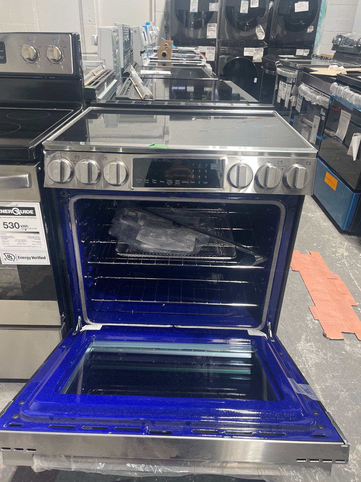 LSEL6335XE - Cuisinière électrique - LG - Acier inoxydable - Boîte ouverte