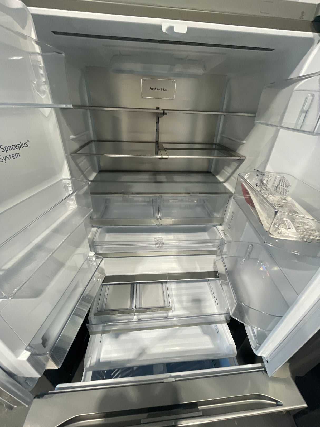 LRYXC2606S-  36" -  REFRIGERATORS - LG - French 3-Door - Stainless Steel - Open Box