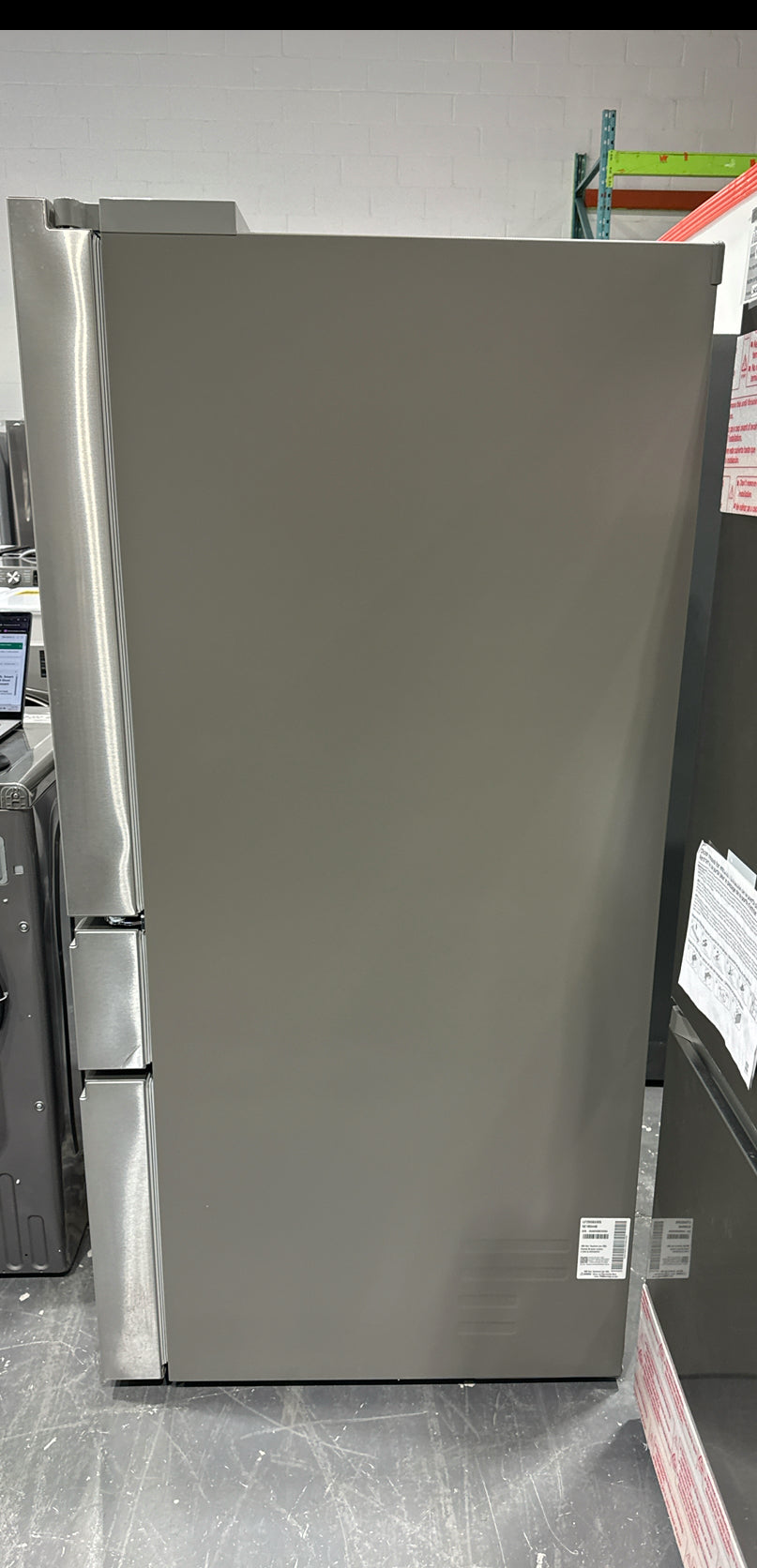 LF29S8330S - REFRIGERATORS - LG - French 3-Door - Stainless Steel - Open Box