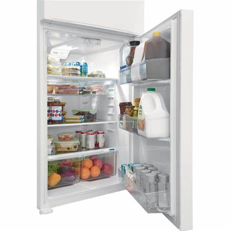 FFTR2045VW - REFRIGERATORS - Frigidaire - Top freezer refrigerators- White - Open Box