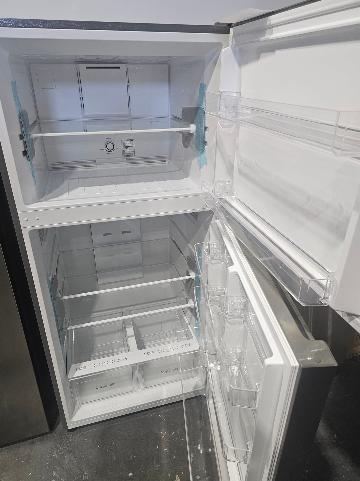 KKTMR30X18.1-SSL - REFRIGERATORS - Kenmore -30"- 18.1 Cu. Ft. -Top Freezer Refrigerator - Stainless Steel Look - Open Box