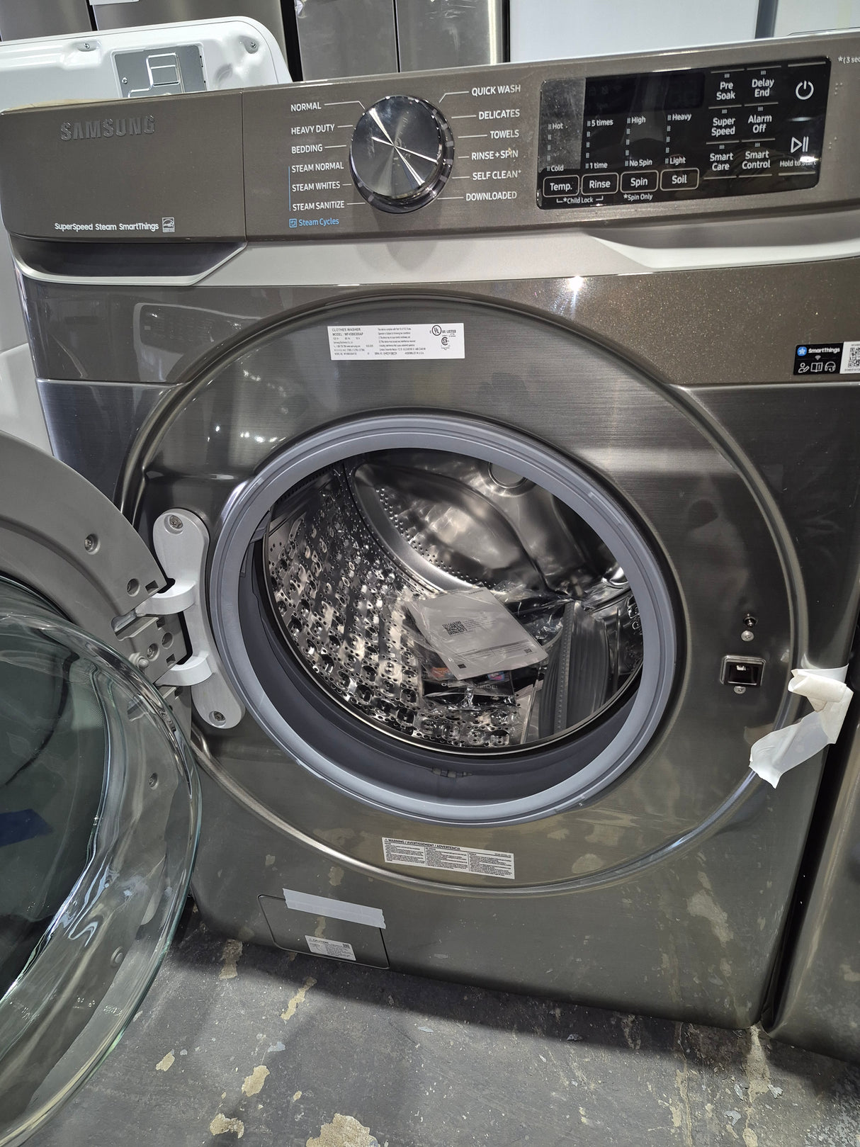 WF45B6300AP  - WASHERS - Samsung  - Front Load  - Open box