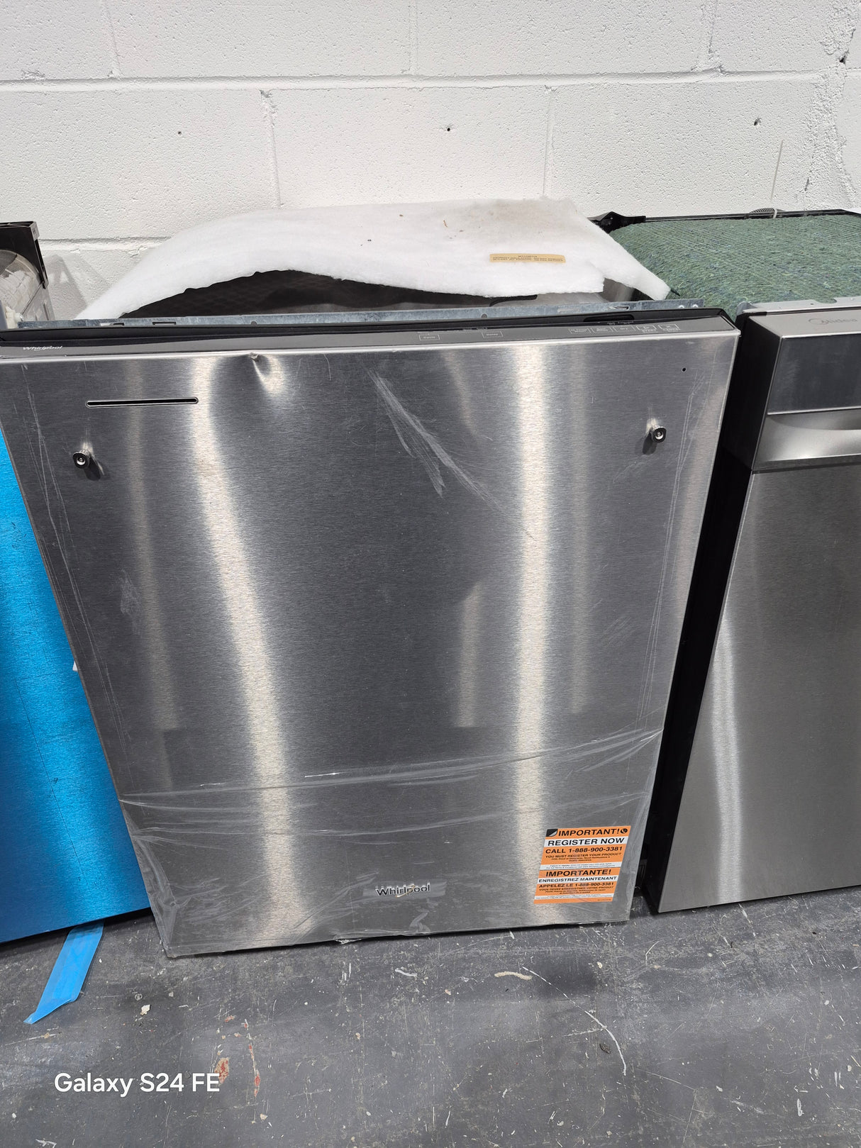 WDTA80SAKZ3 - LAVE-VAISSELLE - Whirlpool - Commandes frontales - Acier inoxydable - neuf