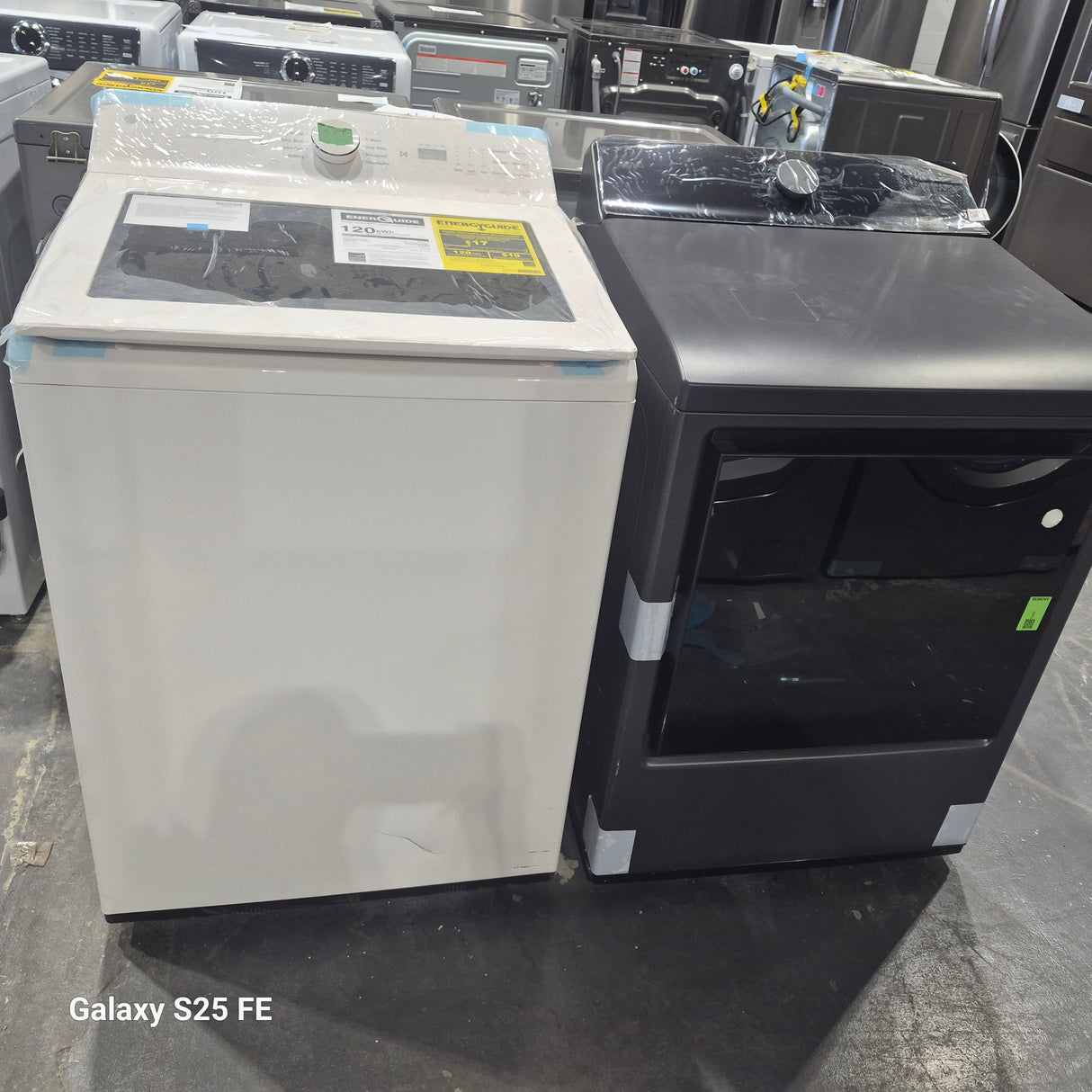WT8200CW, DLE8200W  - Washer/Dryer Sets - Top load - LG - White & black  - Open box